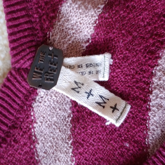 We The Free Oversized V Neck Striped Sweater Size M - Picture 6 of 10